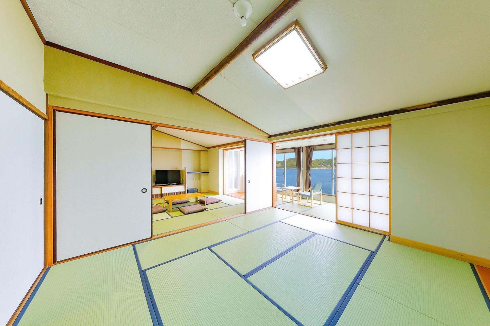 Ooedo Onsen Monogatari Nanki Kushimoto Hotel Exterior foto